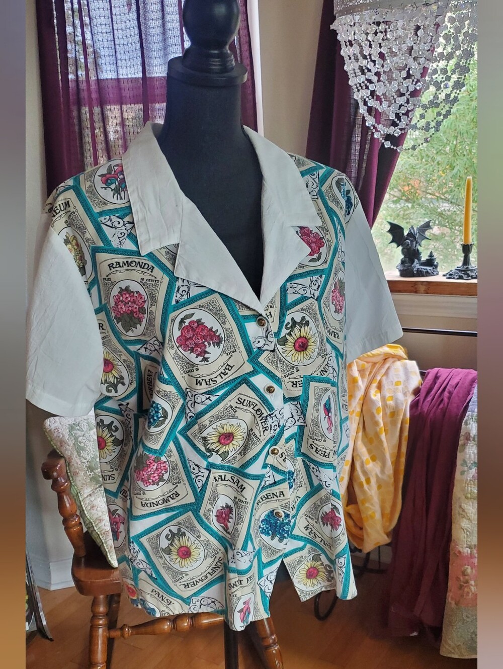 Vintage CABRAIS Floral Seed Packet Print  Shirt